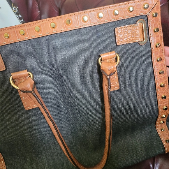 MK Hamilton Bag - Picture 3 of 3